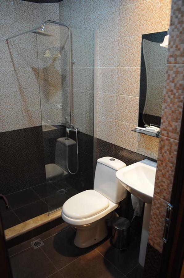 Hotel Apollon Erivan Dış mekan fotoğraf