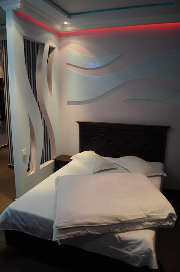 Hotel Apollon Erivan Dış mekan fotoğraf