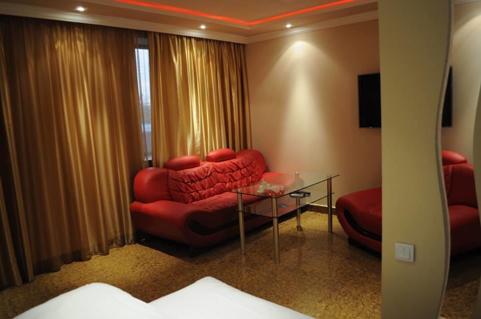 Hotel Apollon Erivan Dış mekan fotoğraf