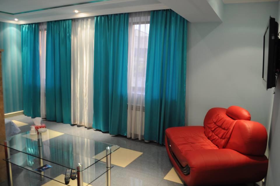 Hotel Apollon Erivan Dış mekan fotoğraf