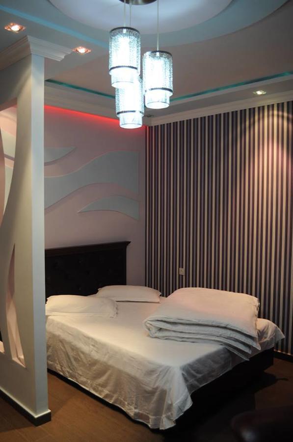 Hotel Apollon Erivan Dış mekan fotoğraf